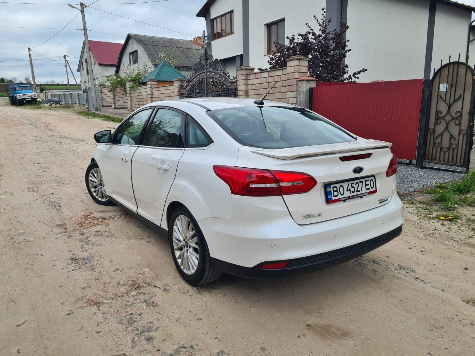 Ford focus titanium 2015p