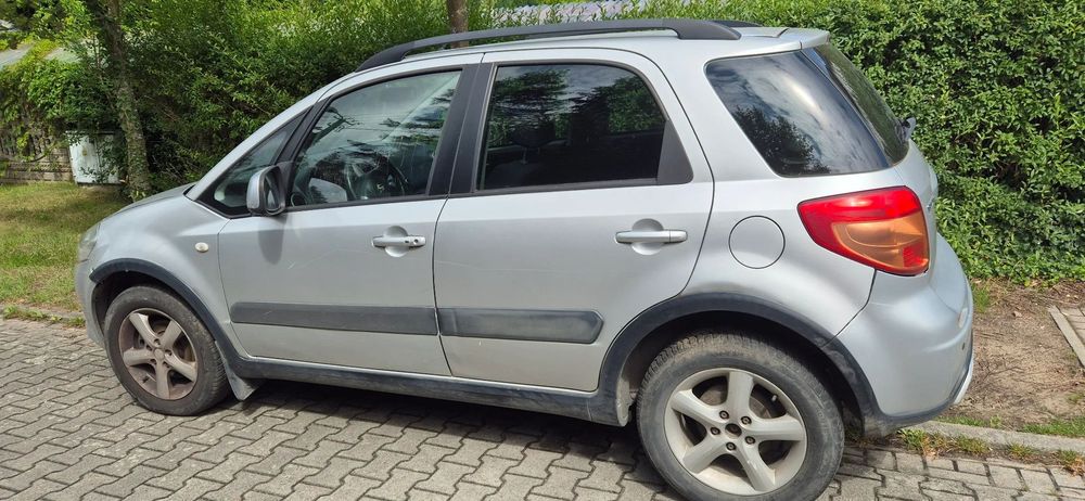 Suzuki SX4 Od nowości w rodzinie, do naprawy