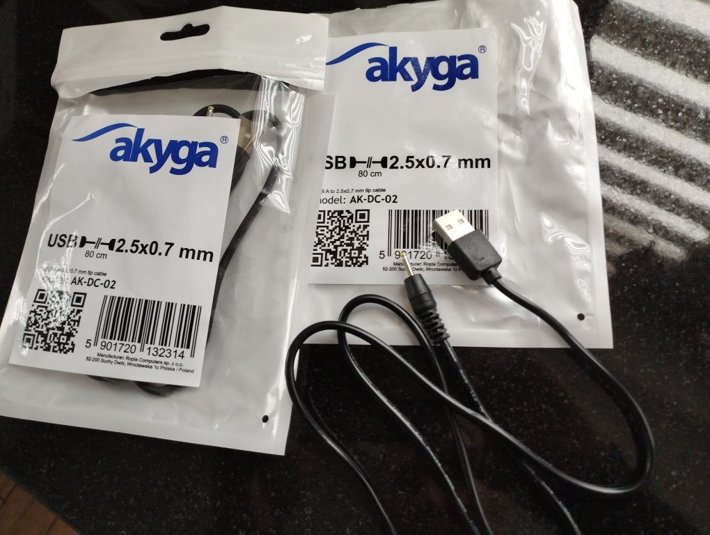 Kabel zasilający USB akyga 80 cm 2.5x0.7mm 2 sztuki