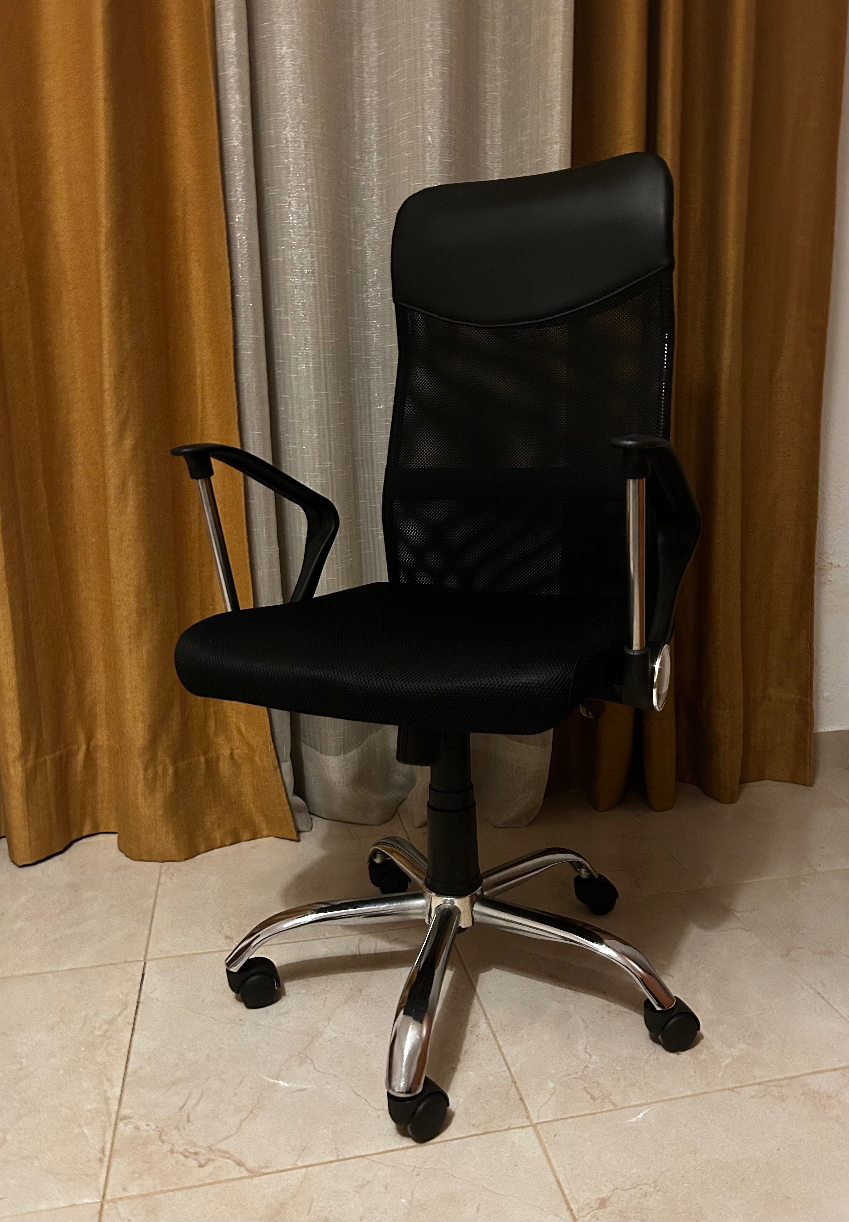Vendo Cadeira de Escritório!