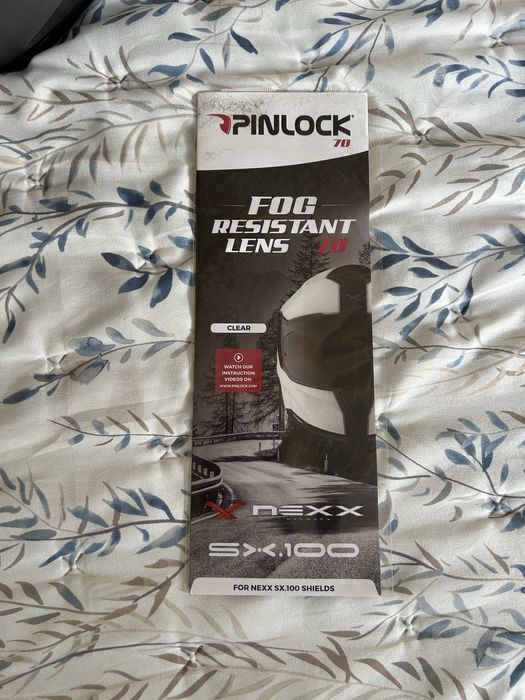 Capacete marca NEXX com bluetooth