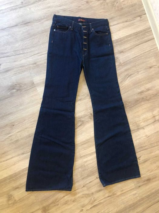 джинсы от  Guess