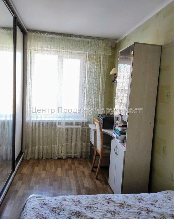 Продається 3-кімнатна квартира у Вишневому!