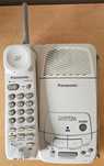 Telefon bezprzewodowy z sekretarką Panasonic