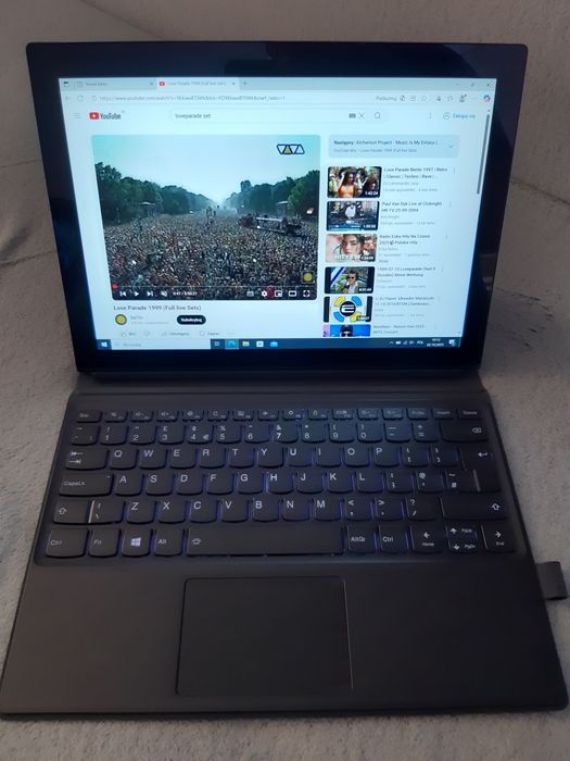 Ultrabook Lenovo laptop notebook netbook komputer 8GB Ram,  win10, ssd