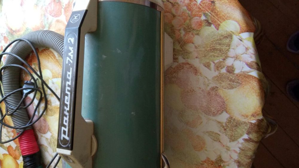 продам пылесос"Ракета"