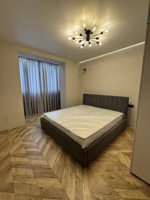Продаж 2к квартири з ремонтом та меблями ЖК Паркова Оселя
