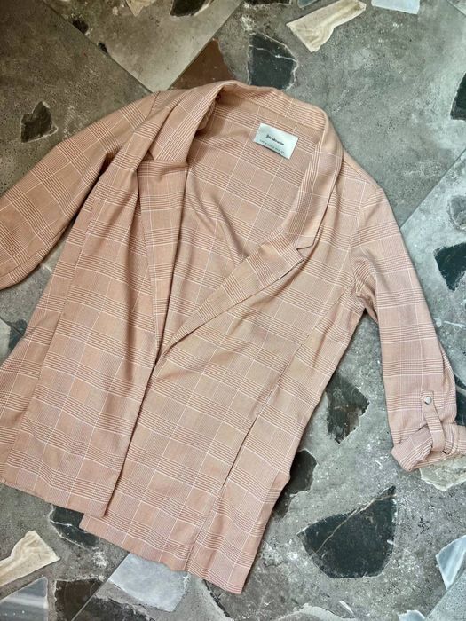 Костюм женский брюки/пиджак