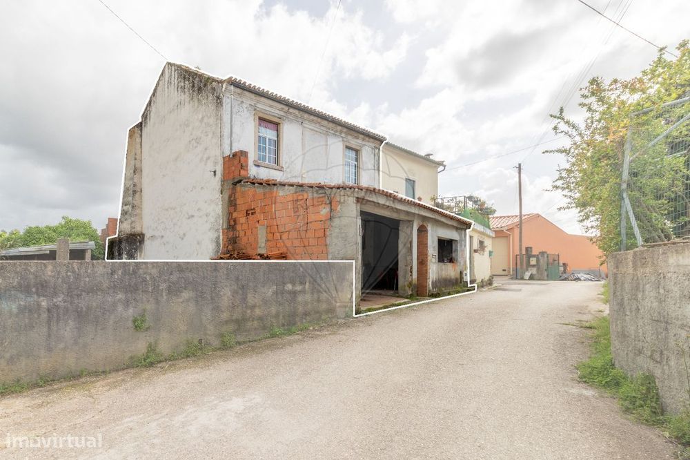 Moradia T2 para venda