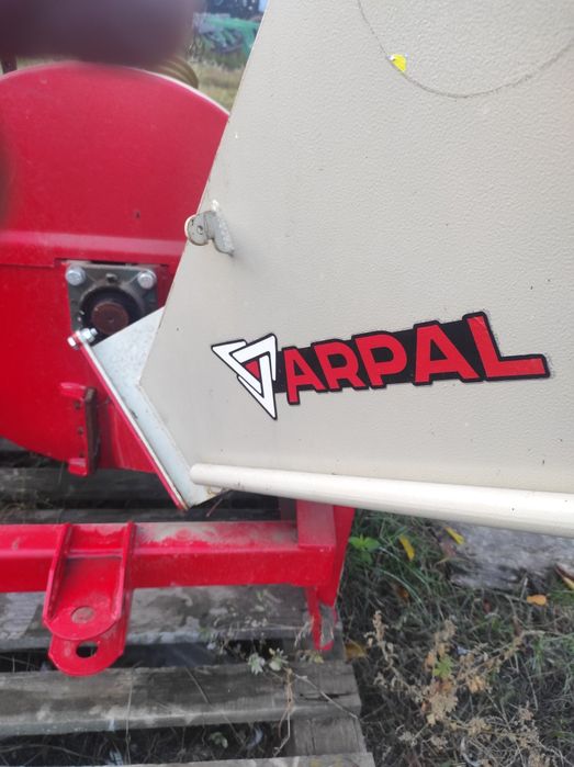 Щепоріз, подрібнювач гілок ARPAL МК - 120 ТР
МК-120ТР