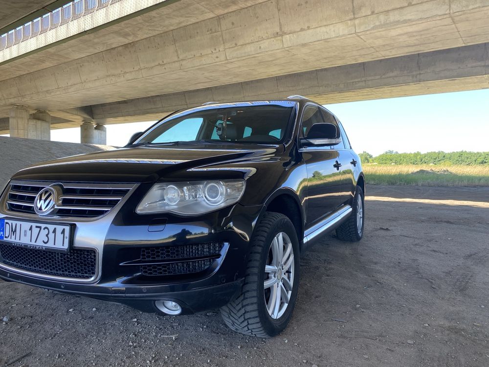 Sprzedam samochòd Volkswagen Touareg 2006 r, 3.0 D Automat w dobrym st