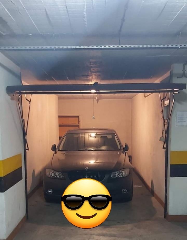 Garagem BOX centro comercial Fonte das Eiras com 19 m2