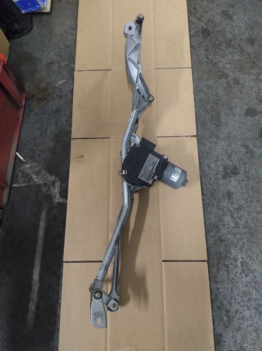 Mechanizm wycieraczek Mercedes W211
