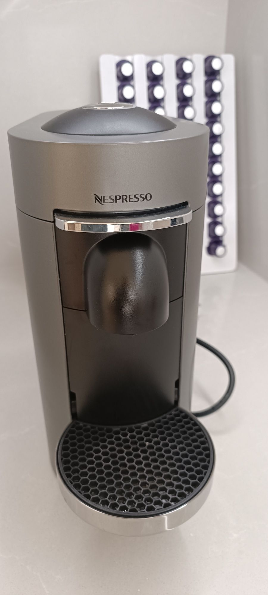 Máquina café Nespresso Vertuo