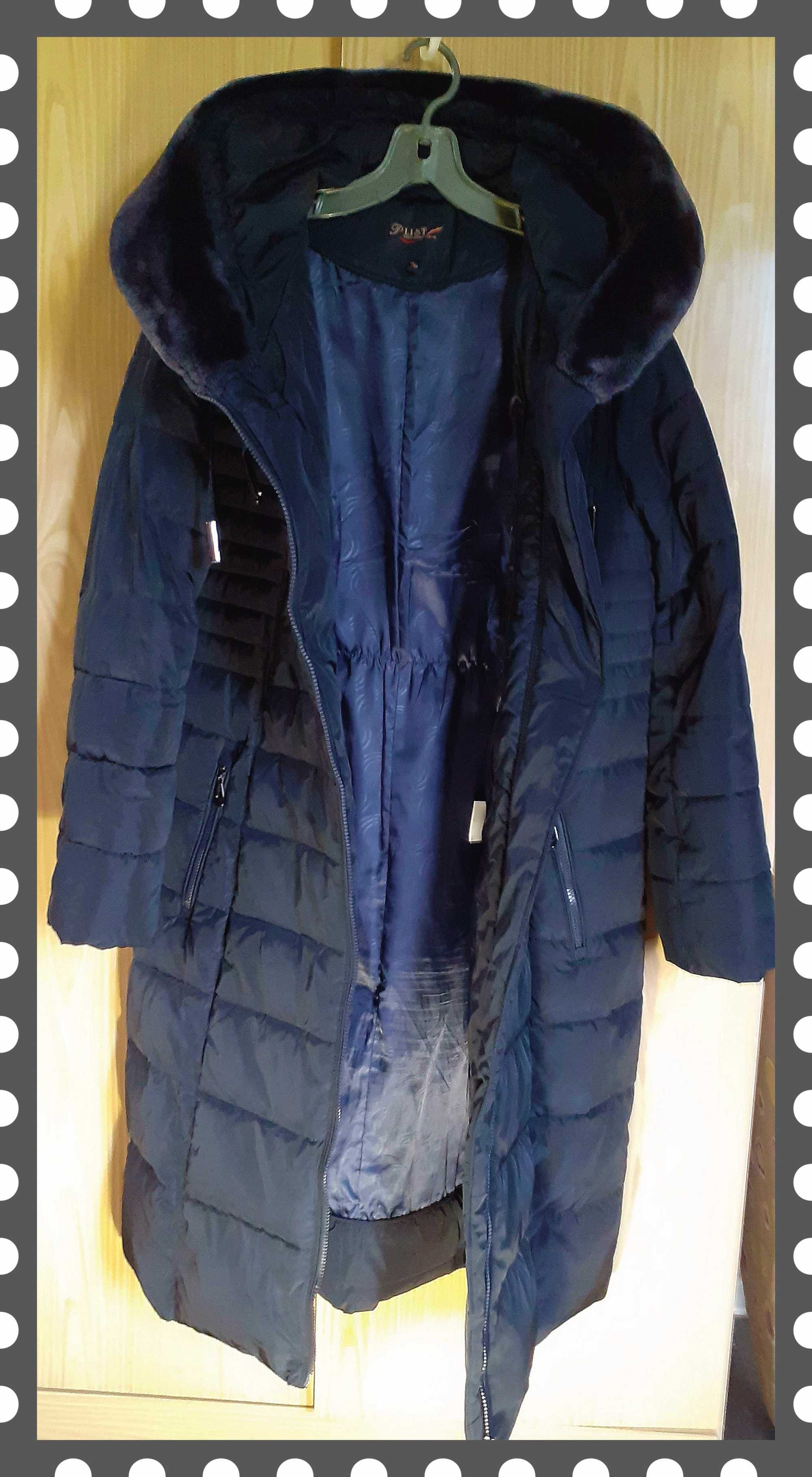 Женское дутое пальто с капюшоном «PLIST»  48 р