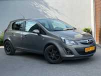 Opel Corsa Śliczny kolor pół-skóra 1.4i 87km klimatronik 5 drzwi hatchback 2014 r