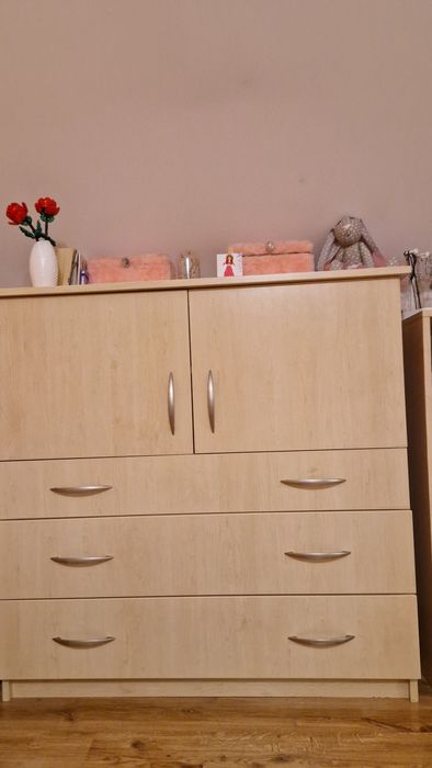 Meble dziecięce.  Kolor jasny beż