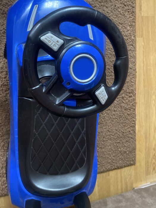 Auto jeździk pchacz