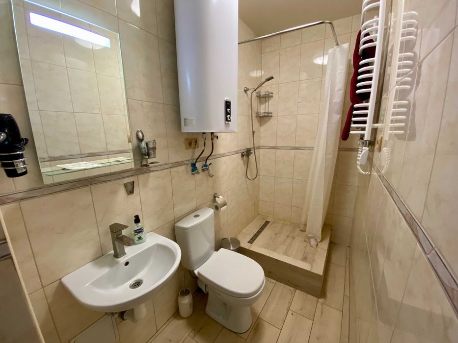 Готель Довбуш в Яремче, сніданок включено