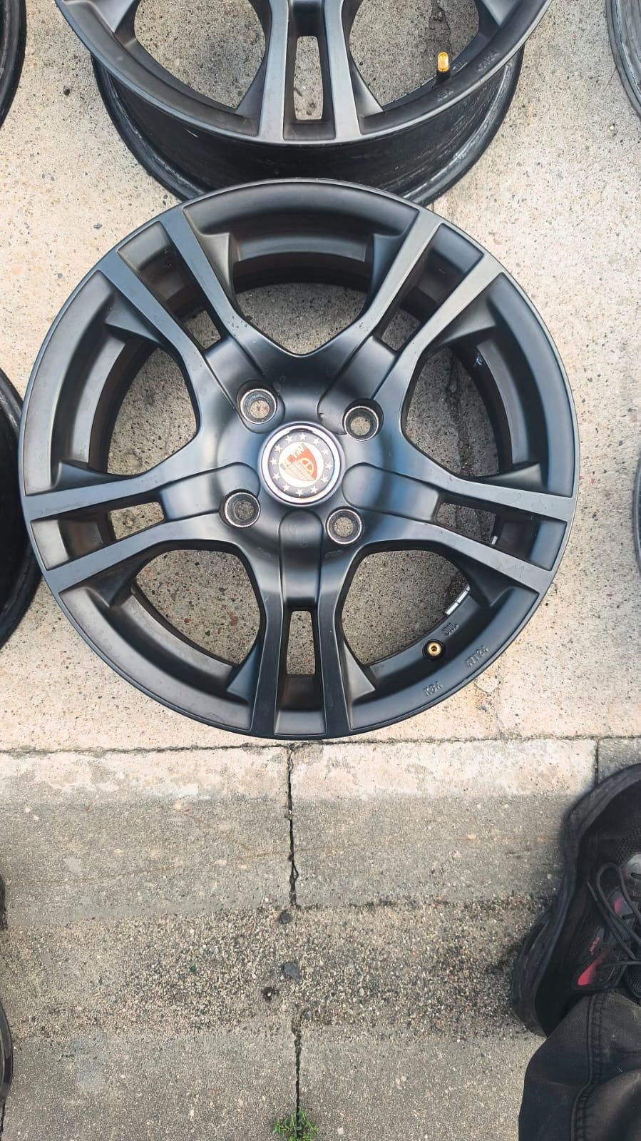 Alufelgi Platin 15" 5x114,3 ET 40