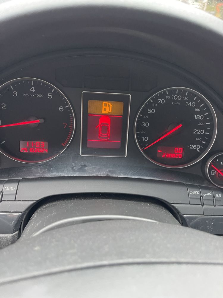 Audi A4 kombi 2,0 benzyna