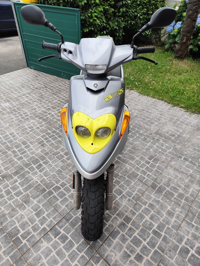 Yamaha bws como nova apenas com 686 km