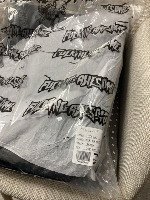 Fucking Awesome Vegan Leather Tote Bag, сумка