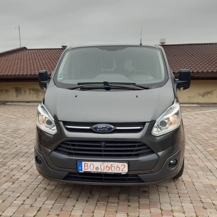 Ford Transit Custom Stan bdb.Pół przeszklony,Klima,Hak,etc.