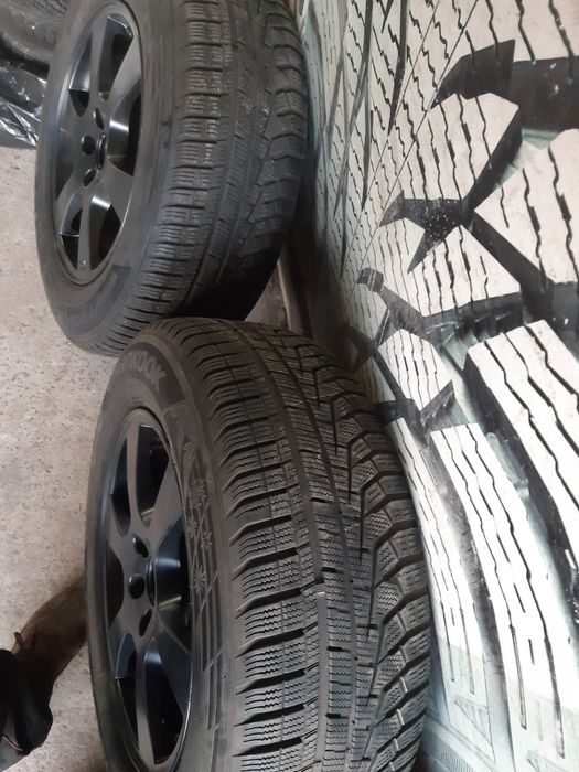 Диски R17 Volvo xc60-xc90 з шинами 235/6517Hankook 4шт