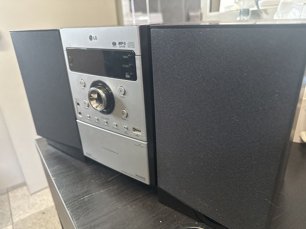 Aparelhagem LG com MP3 e USB