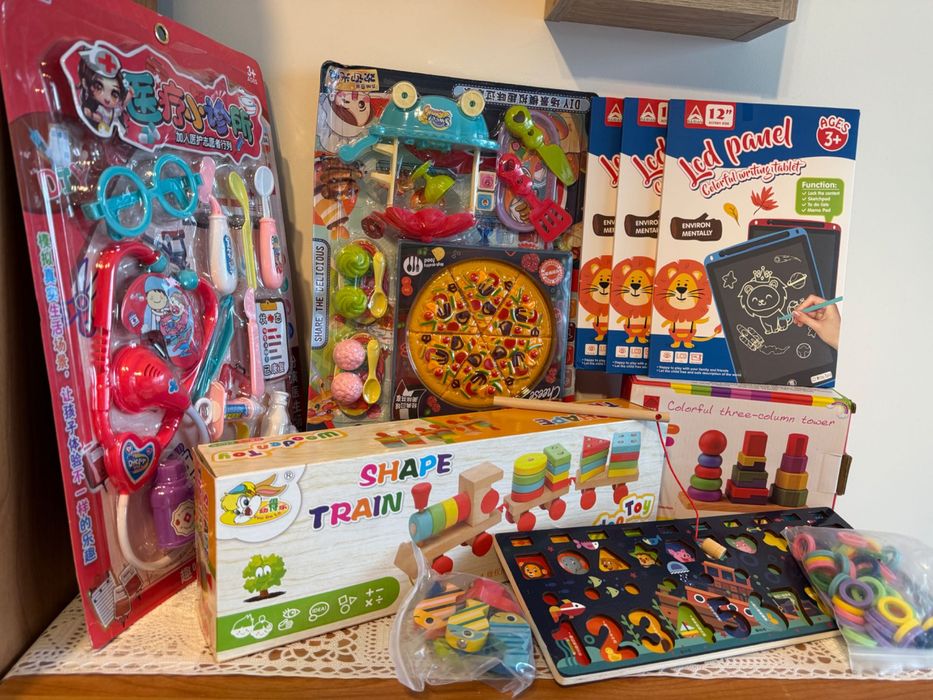 Duże pudło z nowymi zabawkami. Odbiór osobisty Bydgoszcz