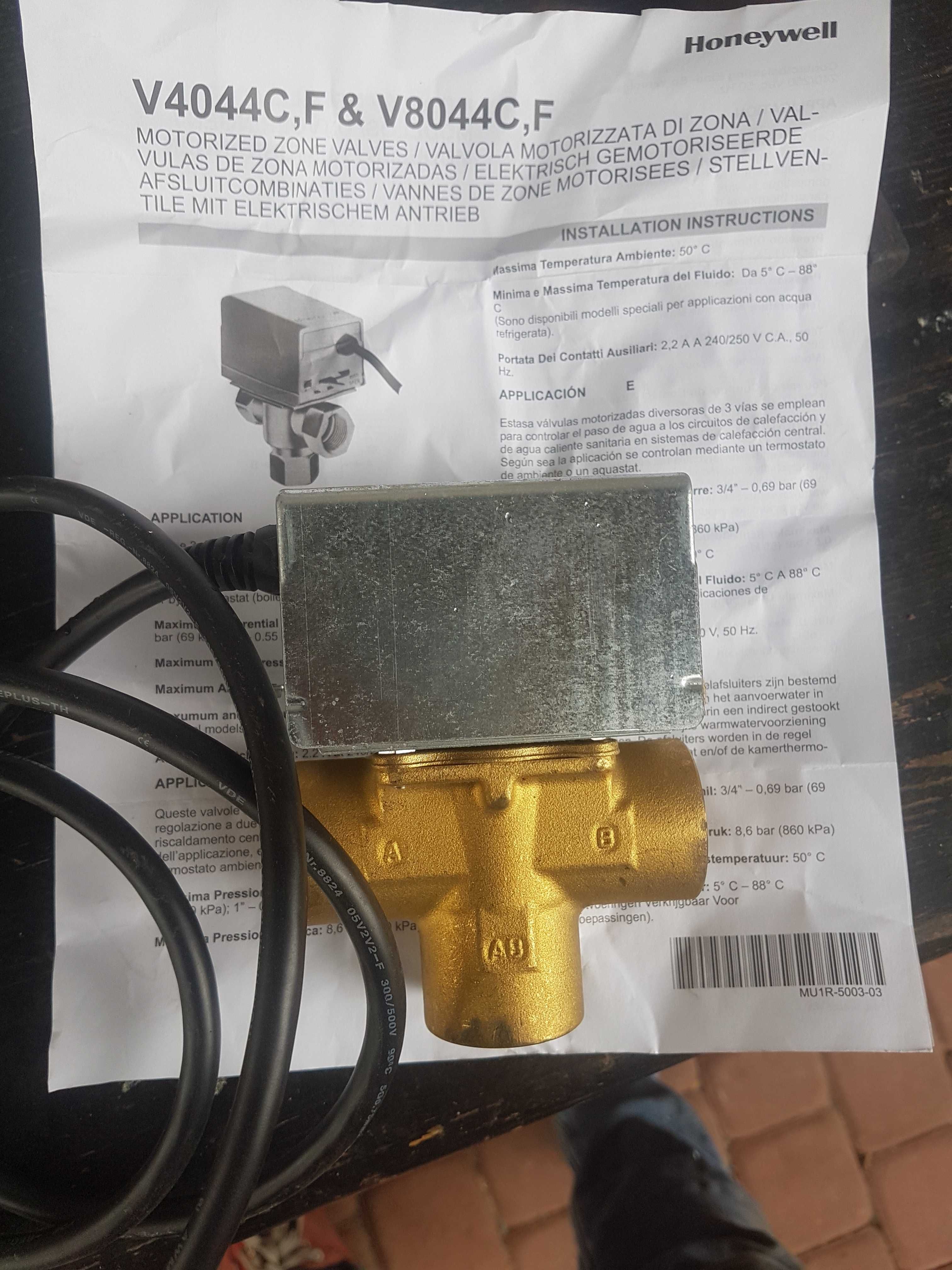 Elektrozawór V4044F1034 Honeywell  Zawór