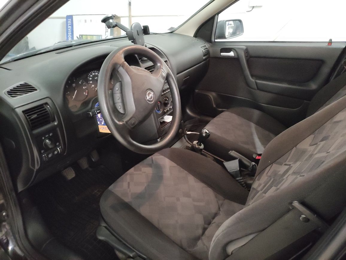 Opel Astra 1.4 gasolina