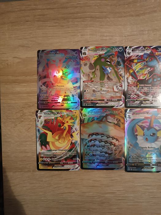 Cartas Pokémon colecionáveis