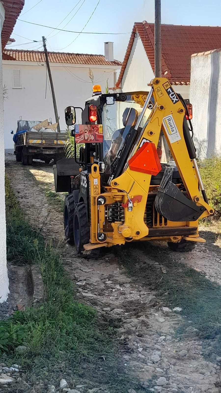 Retroescavadora/mini retro/Obras