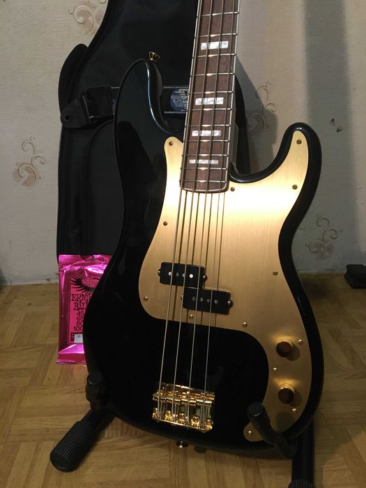 Squier 40th Anniversary Precision Bass Gold Edition BLK jak nowy