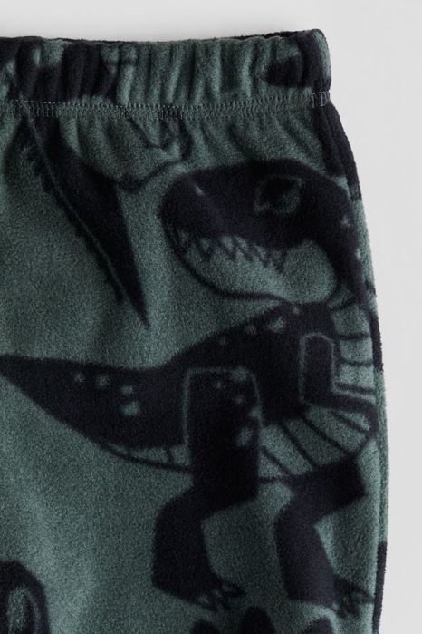 Флисовый костюм H&M размер 6-8Y рост 122-128