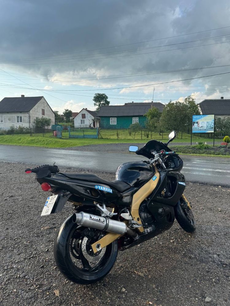 Yamaha Thundercat 600