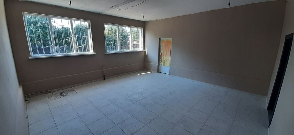 Прииміщення комерційного призначення.