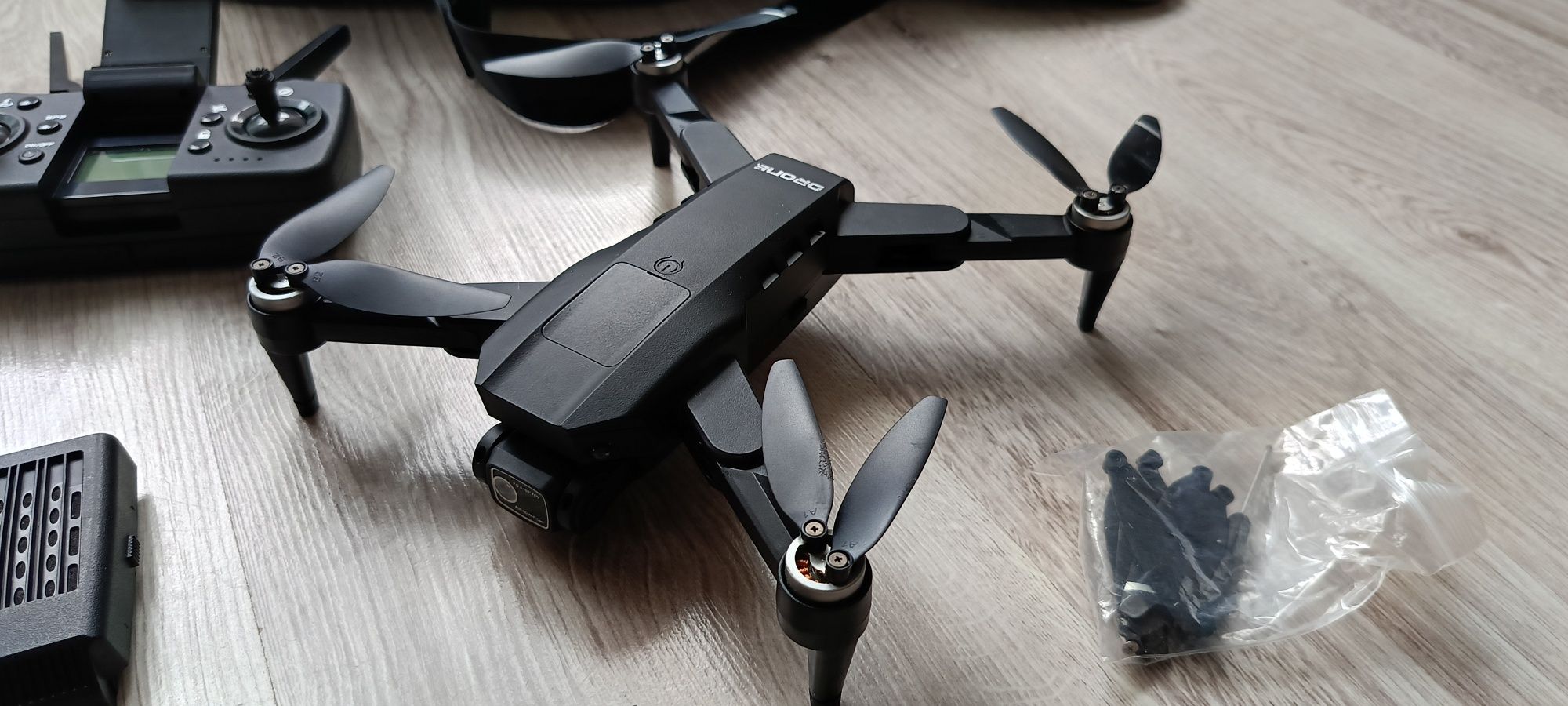 Dron uszkodzony.