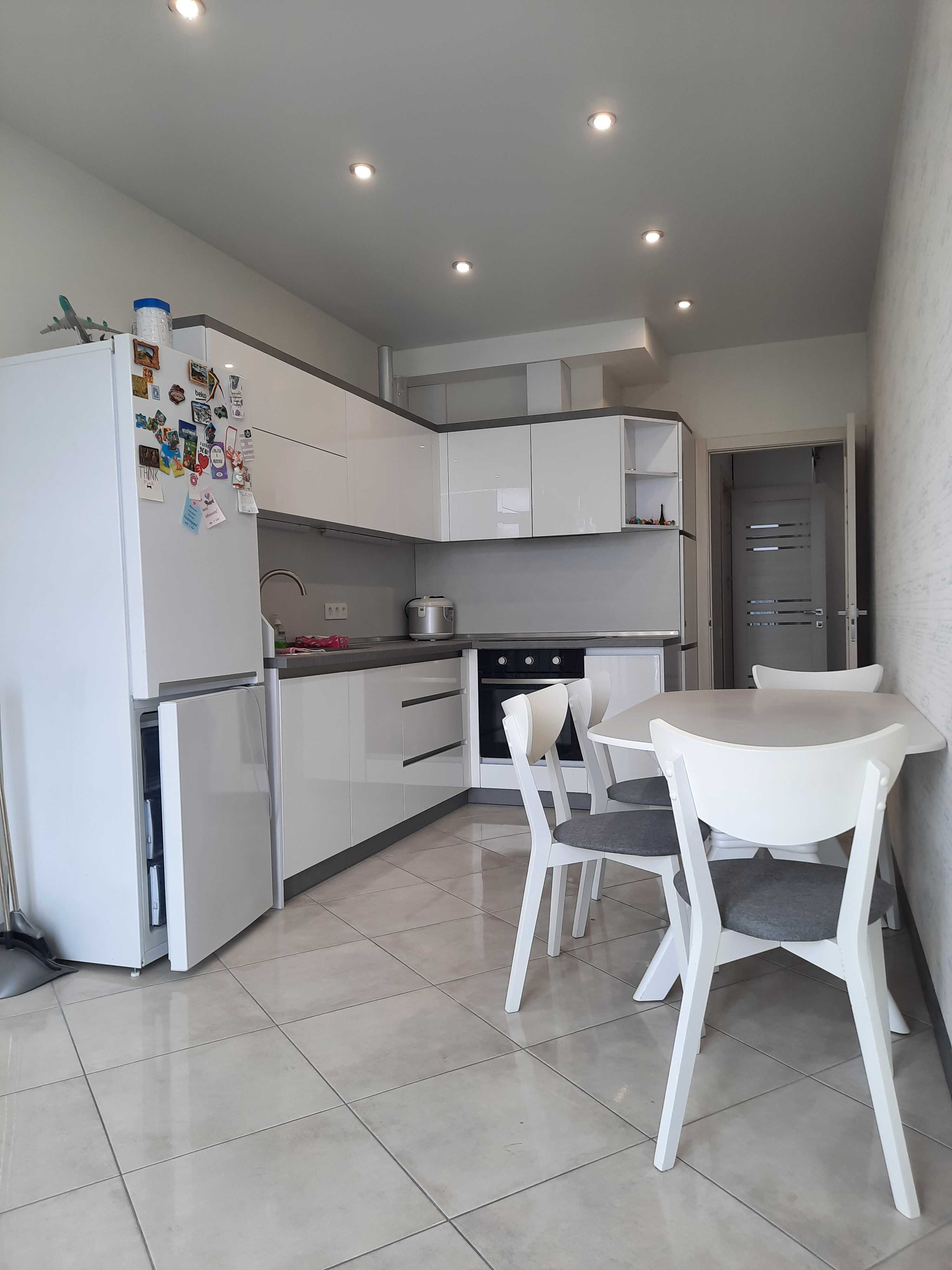 Продам современную  1 комнатную квартиру в ЖК Дмитриевский 327374