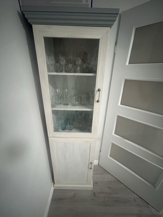 Regał barek słupek oszklony