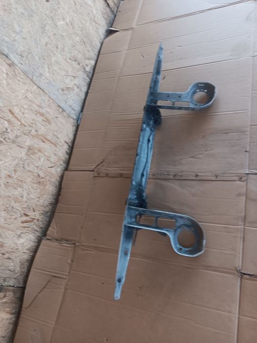 Bmw e36 compact wzmocnienie czołowe pas przedni przód górny belka