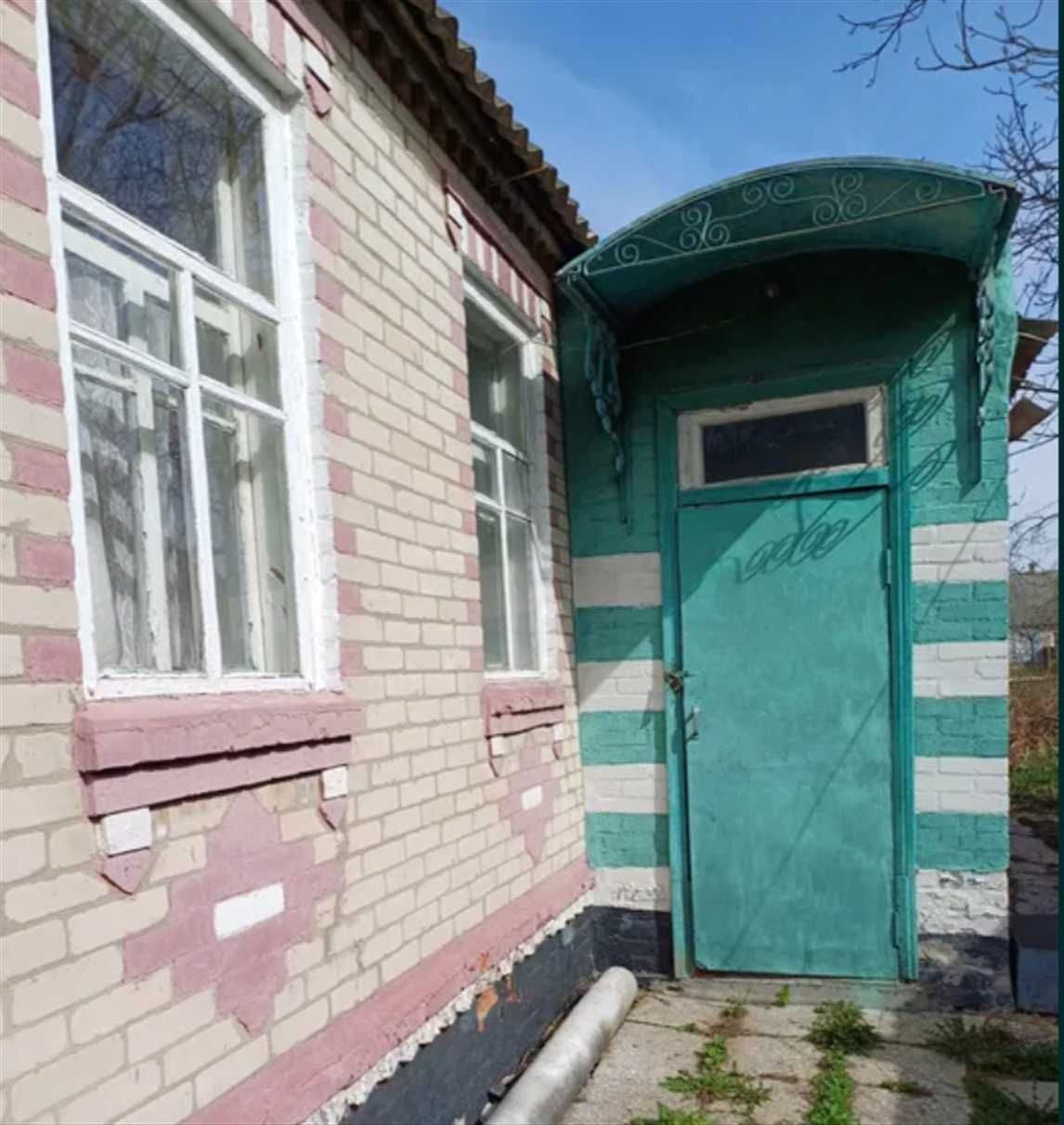 Продам дом в Манченках. Участок 8 соток . Тихий район. Отличная ценаTB