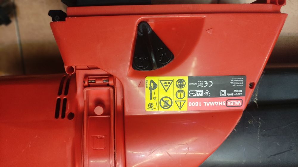 Odkurzacz dmuchawa do liści Walex shamal 1800