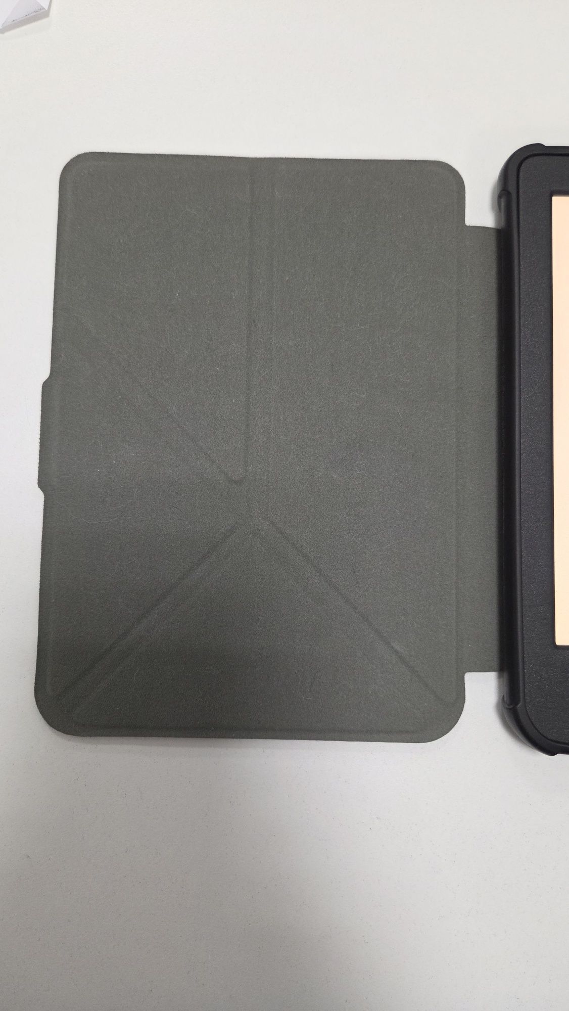 Capa para kobo BW/ clara colour