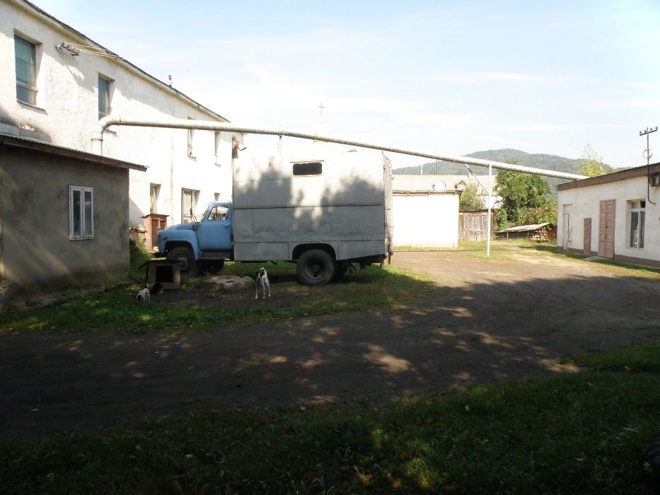 Продам будівлю, та складські приміщення