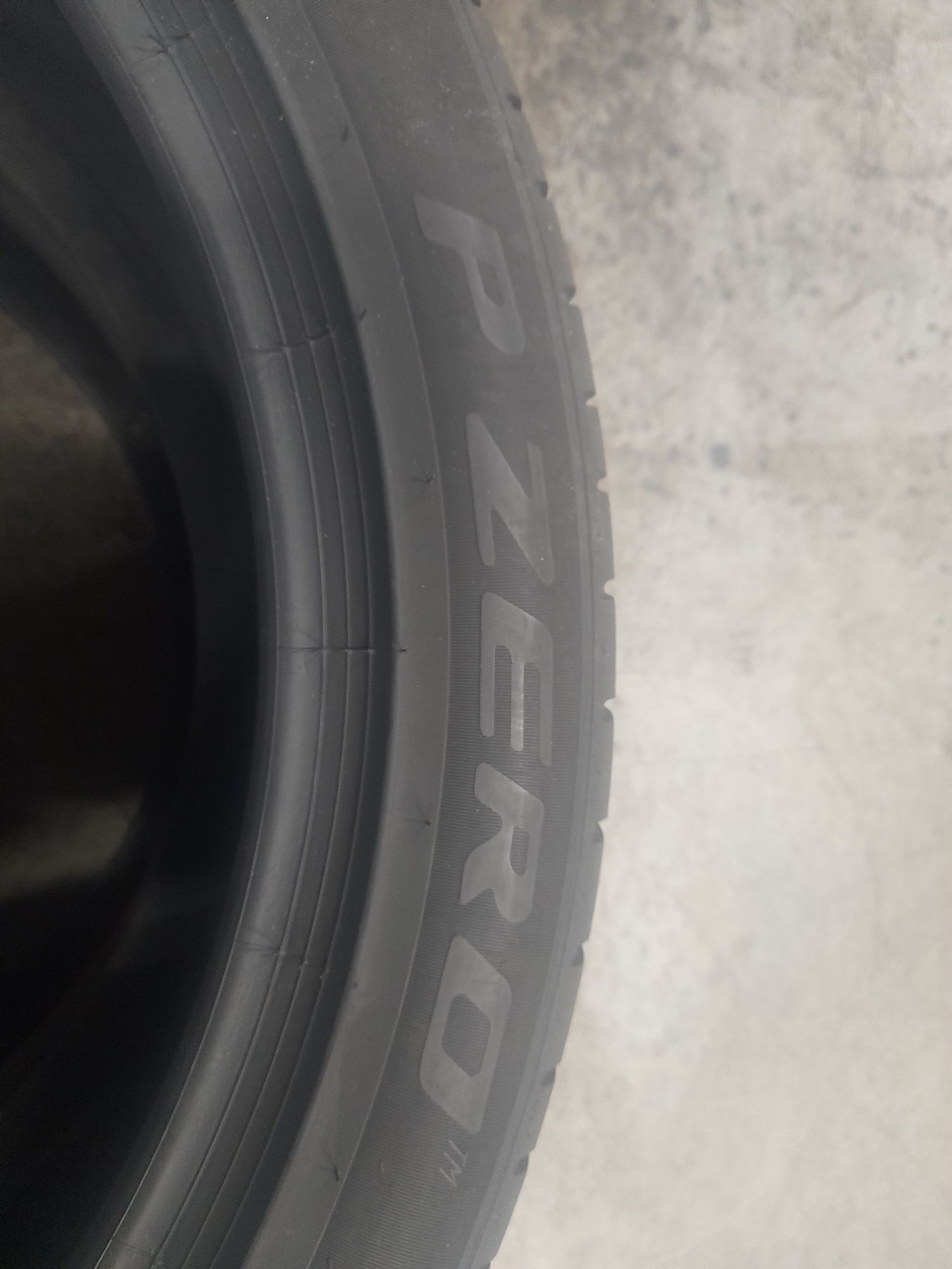 Літні Шини БВ 285/40 R23 PIRELLI Pzero PZ4 MO  Склад