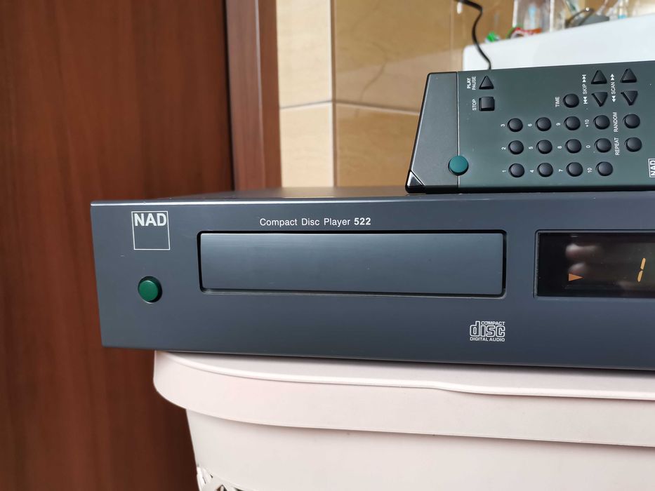 Odtwarzacz NAD CD522