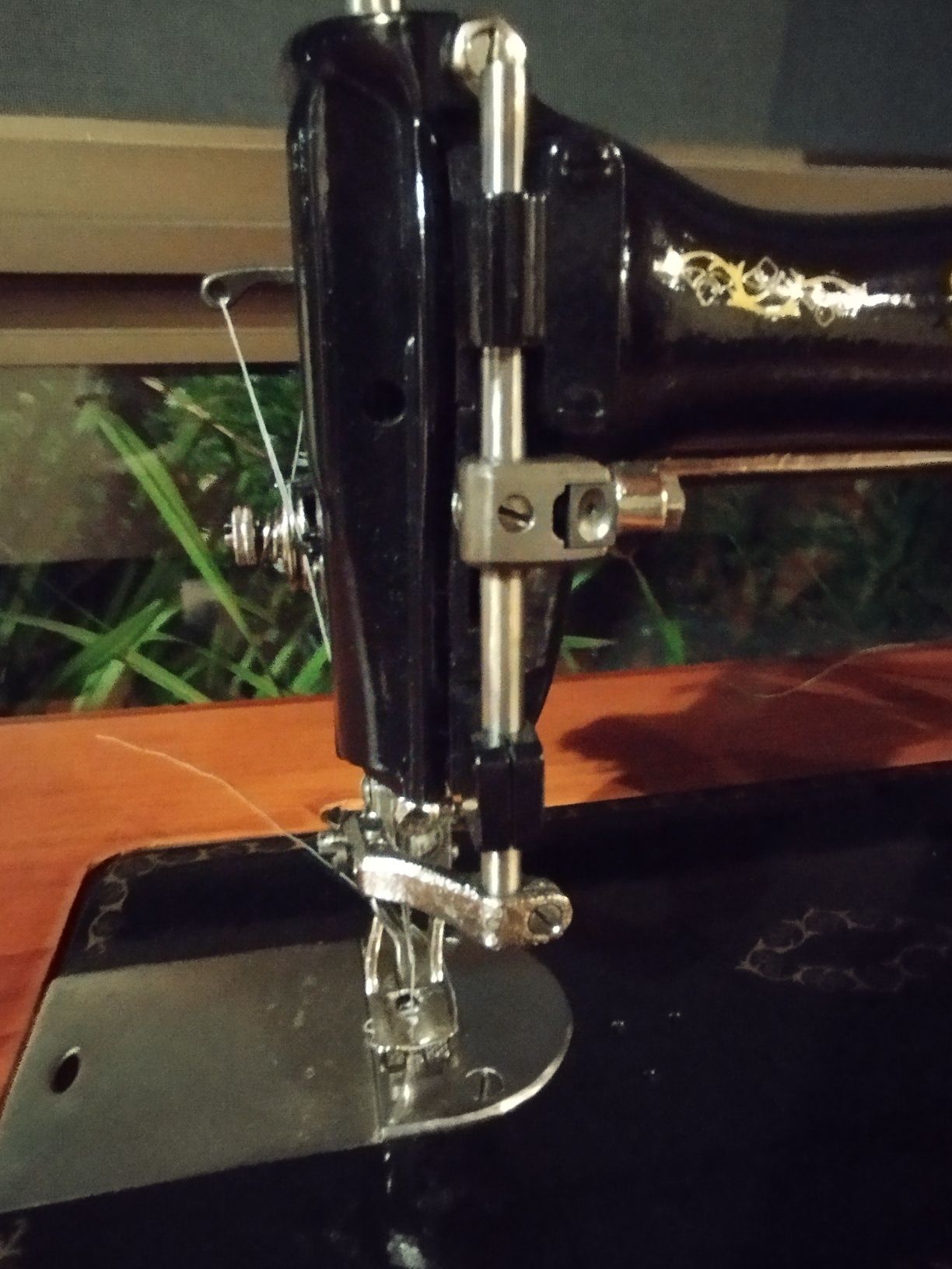 Máquina de ponto ajour nova